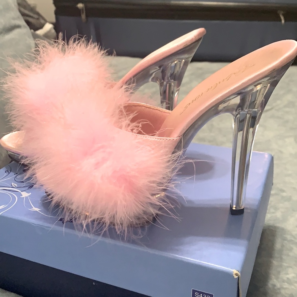 Feather platform heels